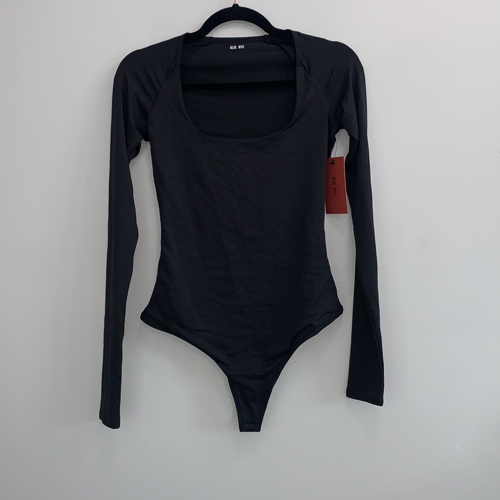 NWT ALIX NYC Sullivan scoop neck bodysuit - Picture 4 of 8